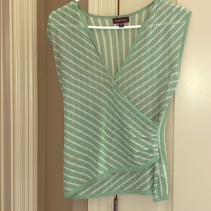 Bebe top in palm green gold stripe.